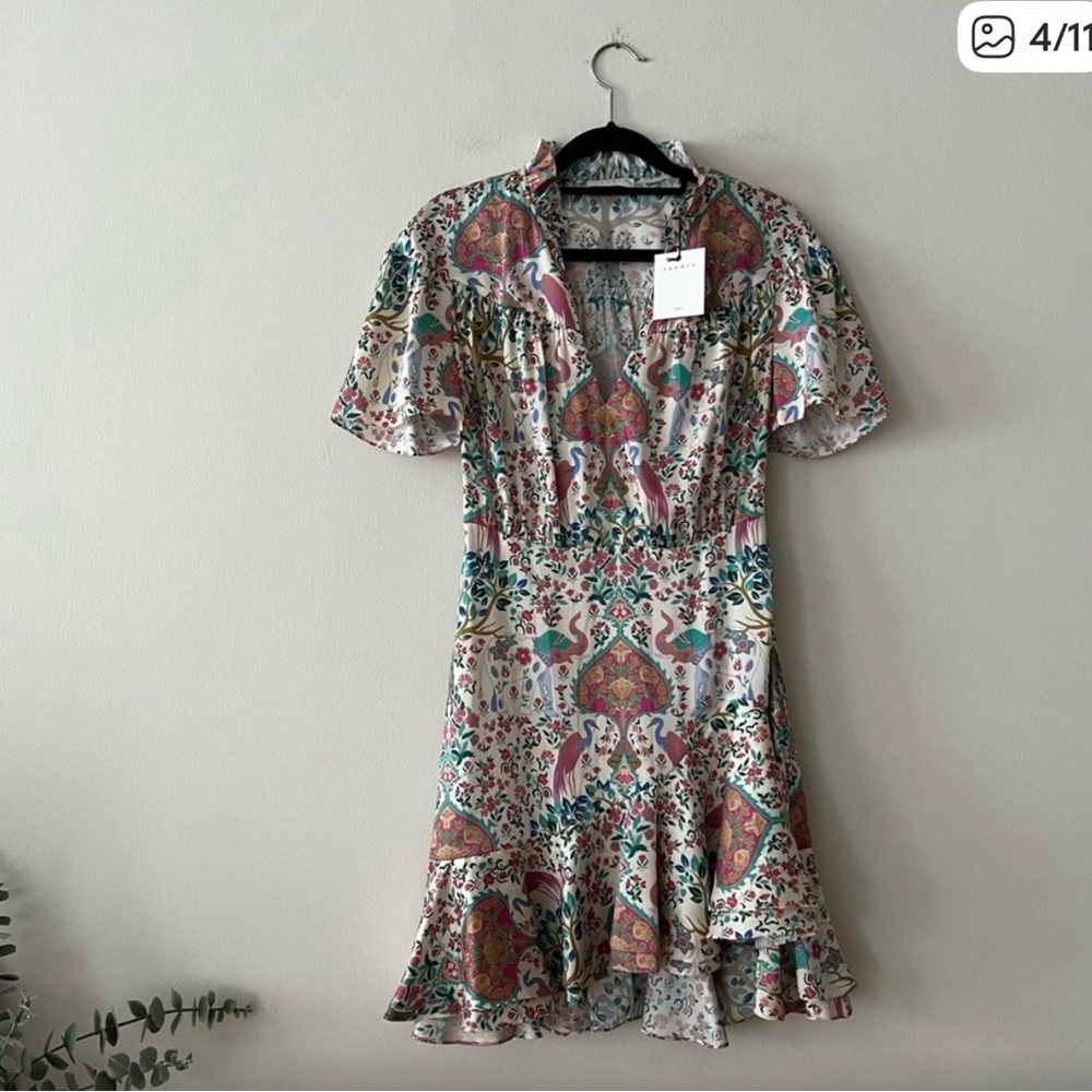 NEW Sandro Asymmetrical Satin Twill Pink/Cream Paisley Floral Mini Dress Sz 2 - Picture 4 of 7